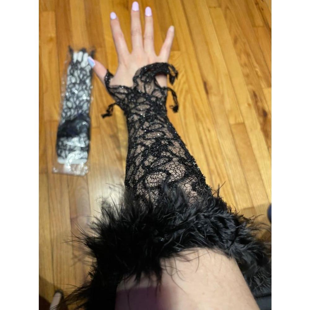 NWOT Lace Gloves Fingerless Feathers Elbow Arm sleeves Goth fairy costume prom